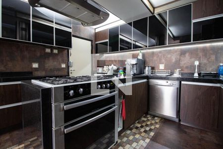 Apartamento à venda com 373m², 3 quartos e 2 vagasCozinha