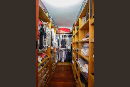 Apartamento à venda com 373m², 3 quartos e 2 vagasSuíte 1 - Closet