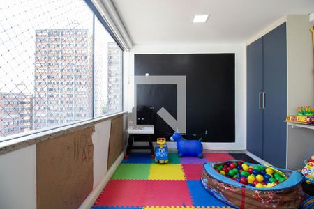 Apartamento à venda com 373m², 3 quartos e 2 vagasÁrea comum da cobertura - Brinquedoteca