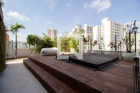Apartamento à venda com 373m², 3 quartos e 2 vagasÁrea externa da cobertura - Jacuzzi