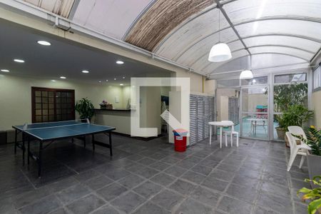 Apartamento à venda com 55m², 2 quartos e 1 vaga Apartamento à venda com 55m², 2 quartos e 1 vagaÁrea comum - Salão de festas