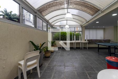 Apartamento à venda com 55m², 2 quartos e 1 vaga Apartamento à venda com 55m², 2 quartos e 1 vagaÁrea comum - Salão de festas