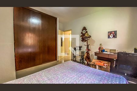 Casa à venda com 400m², 6 quartos e 2 vagasCasa 3 - Quarto 