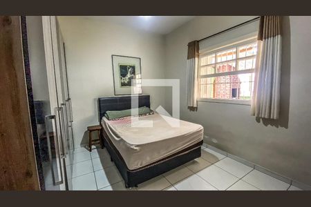 Casa à venda com 400m², 6 quartos e 2 vagasCasa 1 - Quarto 