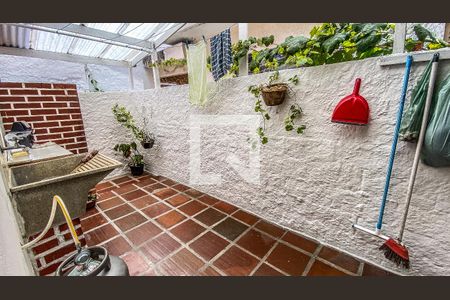 Casa à venda com 400m², 6 quartos e 2 vagasCasa 2 - Area de Serviço