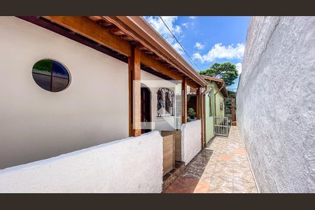 Casa à venda com 400m², 6 quartos e 2 vagasCorredor