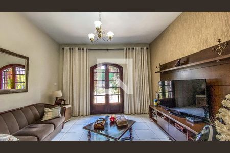 Casa 1 - Sala de casa à venda com 6 quartos, 400m² em Paraíso, Santo André