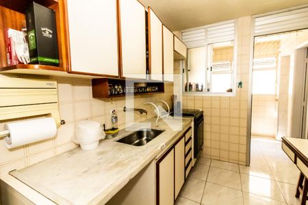 Apartamento à venda com 86m², 3 quartos e 2 vagas Apartamento à venda com 86m², 3 quartos e 2 vagasCozinha - Armários