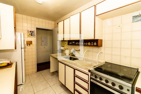 Apartamento à venda com 86m², 3 quartos e 2 vagas Apartamento à venda com 86m², 3 quartos e 2 vagasCozinha - Armários