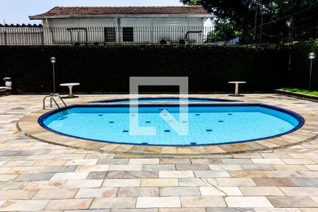 Apartamento à venda com 86m², 3 quartos e 2 vagas Apartamento à venda com 86m², 3 quartos e 2 vagasÁrea comum - Piscina