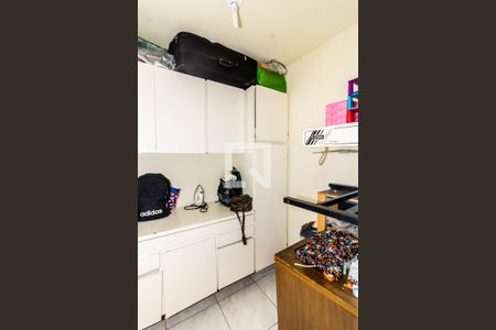 Apartamento à venda com 86m², 3 quartos e 2 vagas Apartamento à venda com 86m², 3 quartos e 2 vagasDepósito A