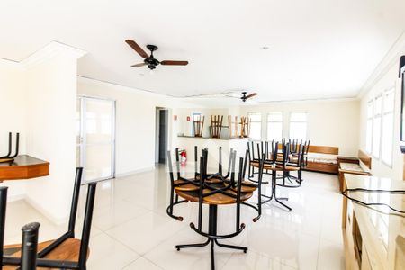 Apartamento à venda com 86m², 3 quartos e 2 vagas Apartamento à venda com 86m², 3 quartos e 2 vagasÁrea comum - Salão de festas