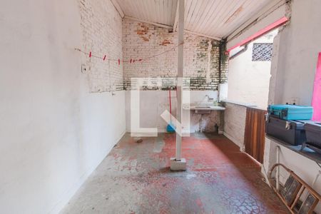 Casa à venda com 192m², 3 quartos e 1 vagaÁrea de Serviço