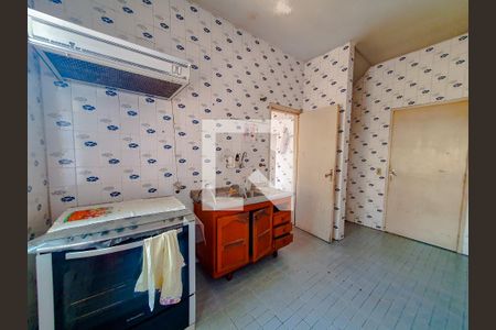 Casa à venda com 120m², 3 quartos e 2 vagas Casa à venda com 120m², 3 quartos e 2 vagasCozinha