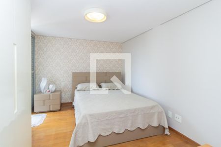 Apartamento à venda com 146m², 4 quartos e 4 vagas Apartamento à venda com 146m², 4 quartos e 4 vagasQuarto