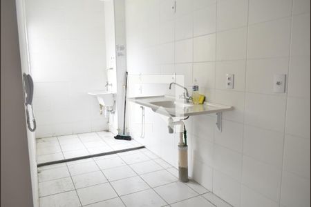 Apartamento para alugar com 40m², 2 quartos e sem vagaCozinha e Área de Serviço