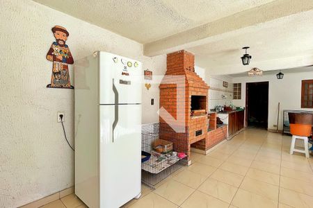 Casa à venda com 528m², 6 quartos e 3 vagasChurrasqueira