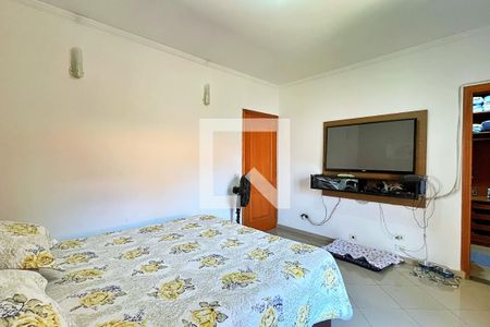 Casa à venda com 528m², 6 quartos e 3 vagasSuíte 1