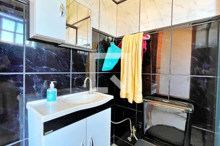 Casa à venda com 528m², 6 quartos e 3 vagasBanheiro da Suíte 4