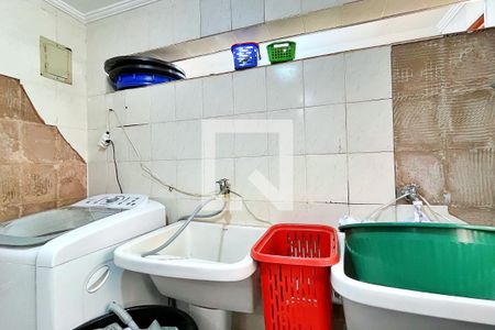 Casa à venda com 528m², 6 quartos e 3 vagasÁrea de Serviço