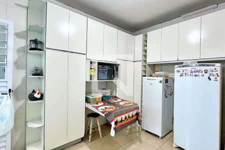 Casa à venda com 528m², 6 quartos e 3 vagasCozinha