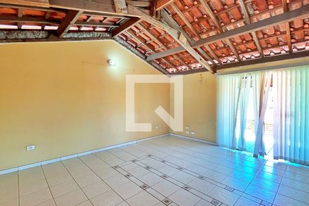 Casa à venda com 528m², 6 quartos e 3 vagasSótão