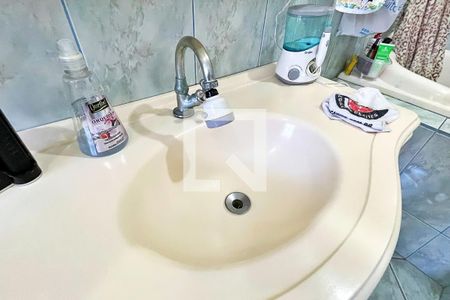 Casa à venda com 528m², 6 quartos e 3 vagasBanheiro da Suíte 1