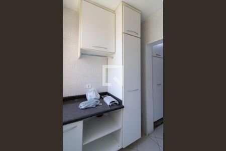 Apartamento à venda com 76m², 2 quartos e 1 vagaÁrea de Serviço