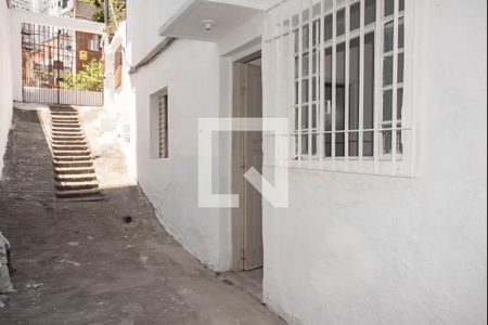 Casa para alugar com 30m², 1 quarto e sem vagaFrente da Casa