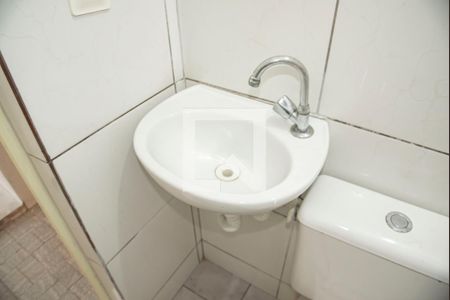 Banheiro de casa para alugar com 1 quarto, 30m² em Vila da Saúde, São Paulo