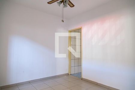 Sala de casa para alugar com 4 quartos, 120m² em Americanópolis, São Paulo