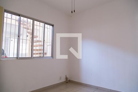 Sala de casa para alugar com 4 quartos, 120m² em Americanópolis, São Paulo