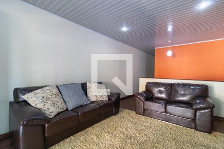 Sala de TV de casa à venda com 2 quartos, 230m² em Cidade Intercap, Taboão da Serra