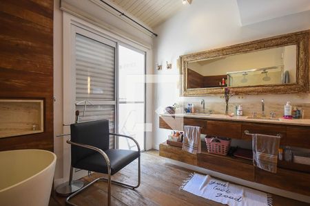 Casa de condomínio à venda com 180m², 4 quartos e 2 vagas Casa de condomínio à venda com 180m², 4 quartos e 2 vagasBanheiro Suíte 3