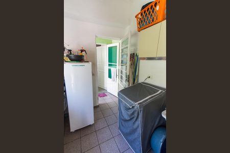 Casa à venda com 132m², 3 quartos e 2 vagas Casa à venda com 132m², 3 quartos e 2 vagasÁrea de Serviço