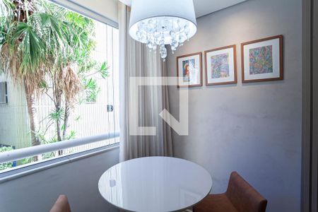 Varanda da sala  de apartamento à venda com 2 quartos, 68m² em Carmo, Belo Horizonte