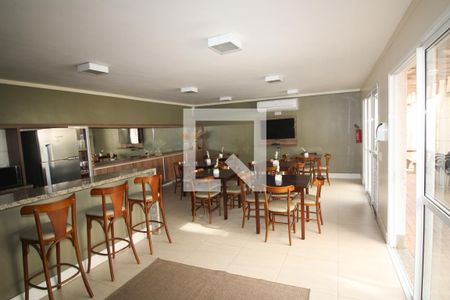 Apartamento para alugar com 57m², 2 quartos e 1 vaga Apartamento para alugar com 57m², 2 quartos e 1 vagaÁrea comum - Salão de festas