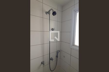 Apartamento para alugar com 57m², 2 quartos e 1 vaga Apartamento para alugar com 57m², 2 quartos e 1 vagaBanheiro da Suíte