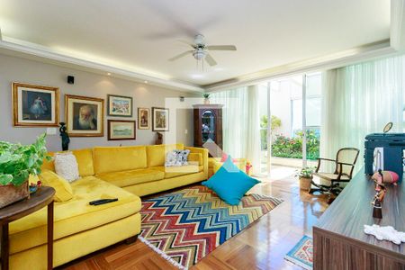 Apartamento à venda com 420m², 2 quartos e 2 vagasPiso 2 - Sala