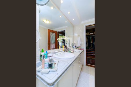 Apartamento à venda com 420m², 2 quartos e 2 vagasSuíte 2 - Banheiro