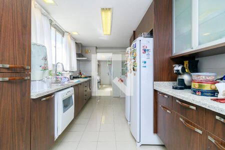 Apartamento à venda com 420m², 2 quartos e 2 vagasCozinha