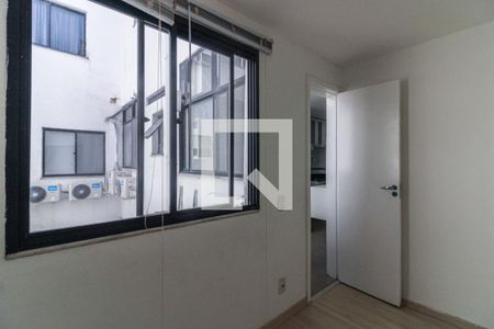 Apartamento para alugar com 110m², 2 quartos e 1 vaga Apartamento para alugar com 110m², 2 quartos e 1 vagaDependência - Quarto