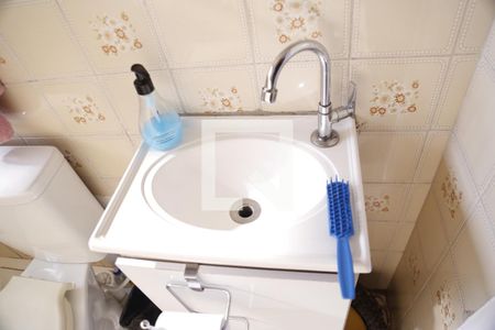 Casa à venda com 450m², 5 quartos e 3 vagasBanheiro da Suíte-Casa 1