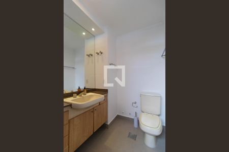 Apartamento à venda com 145m², 3 quartos e 2 vagasBanheiro da Suíte 03