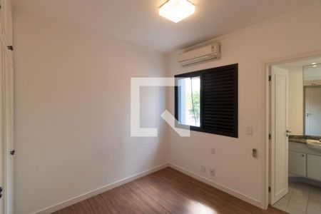 Apartamento à venda com 145m², 3 quartos e 2 vagasSuíte 02
