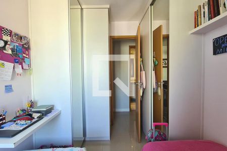Apartamento à venda com 69m², 2 quartos e 1 vagaQuarto 2