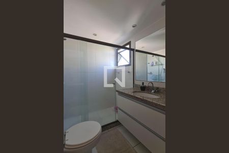 Apartamento à venda com 69m², 2 quartos e 1 vagaBanheiro da Suíte