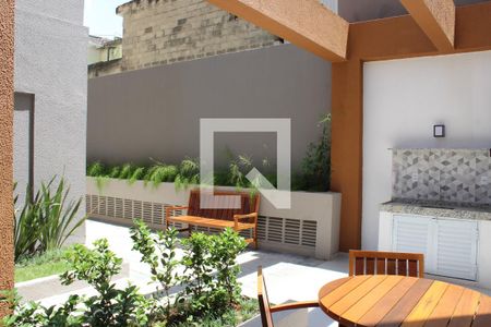 Apartamento para alugar com 34m², 2 quartos e sem vagaÁrea comum - Churrasqueira