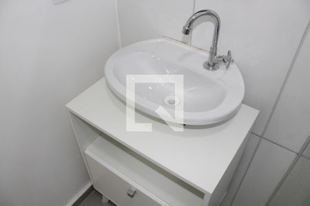 Apartamento para alugar com 34m², 2 quartos e sem vagaBanheiro