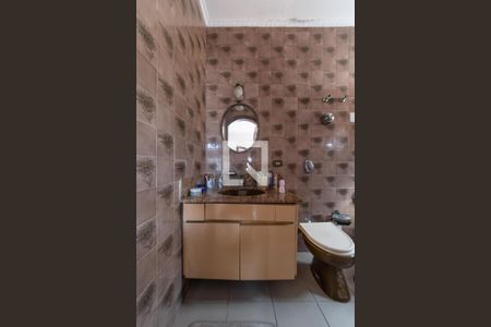 Casa para alugar com 350m², 3 quartos e 6 vagasBanheiro da Suíte 2